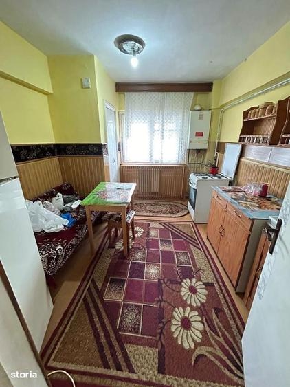 De vanzare apartament 3 camere, 2 bai, balcon, etj 1,pe Bd Roman Musat - 4