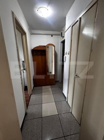 Apartament cu 2 camere semidecomandat, mobilat în Grivița