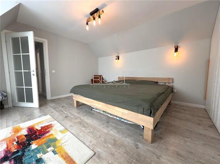 Casă individuală cu 4 camere cu Teren 454 Mp în Central