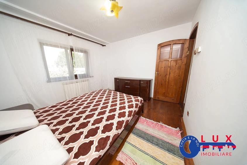 Apartament cu 3 camere decomandat în Babadag