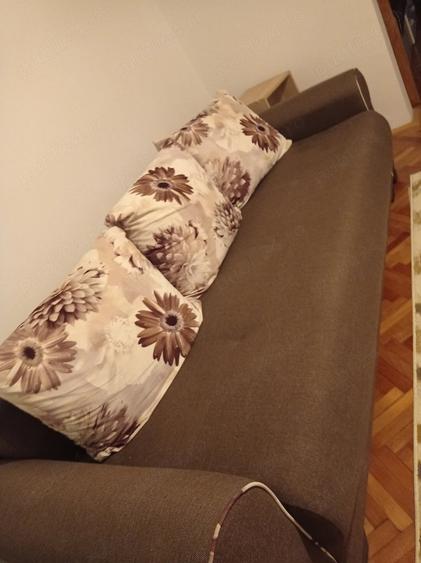 Apartament cu 2 camere decomandat în Micro 19