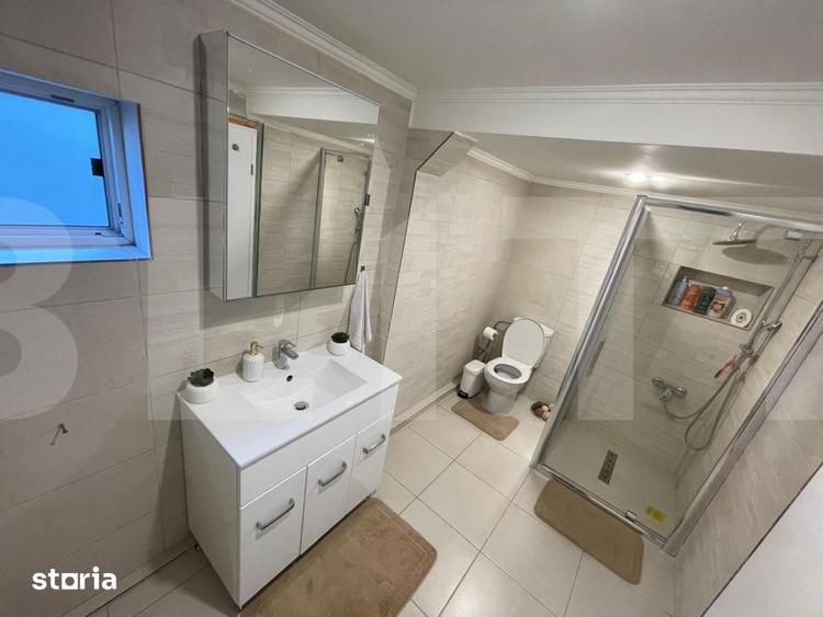 Casă cu 5 camere cu Teren 350 Mp în Ronaț
