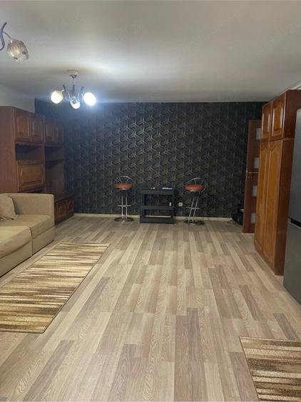 Casă cu 3 camere cu Teren 100 Mp în Foișorul de Foc