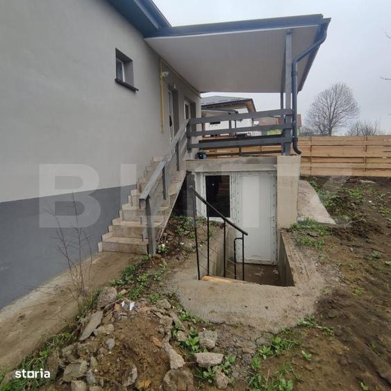 Casă cu 4 camere cu Teren 570 Mp în Tomești