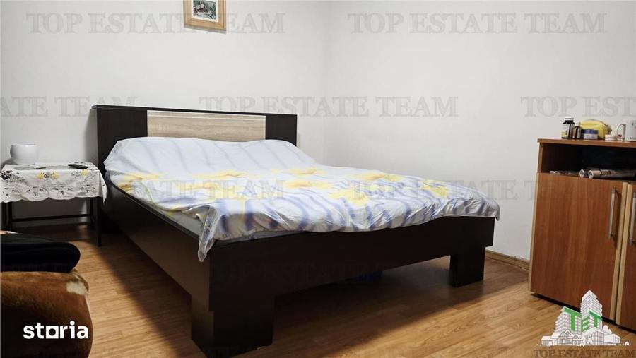 Casă cu 5 camere cu Teren 60 Mp în Giulești