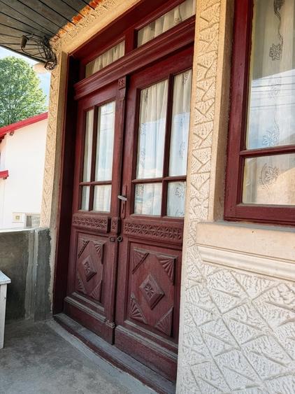 Casă cu 5 camere cu Teren 650 Mp în Central