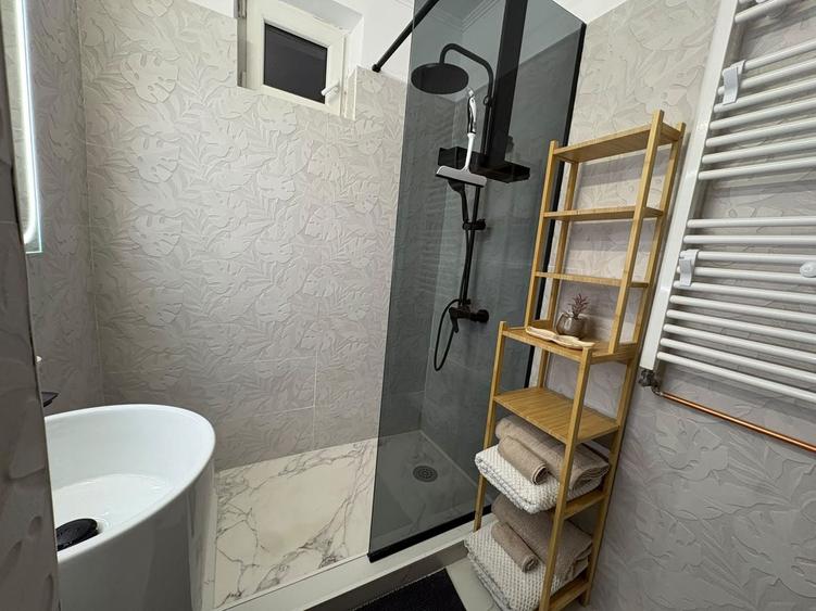 Apartament cu 3 camere în Titan