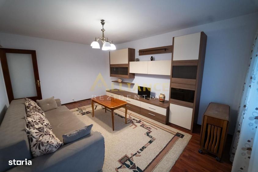Apartament cu 3 camere decomandat, mobilat în Apărătorii Patriei