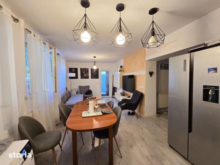 Casă cu 9 camere cu Teren 417 Mp în Gheorgheni
