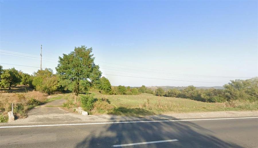 Teren agricol extravilan de 4061 mp, în Nord