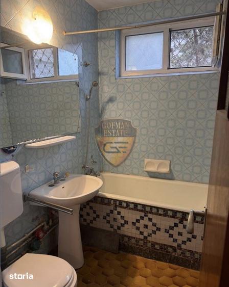 Apartament cu 3 camere decomandat în Tomis II