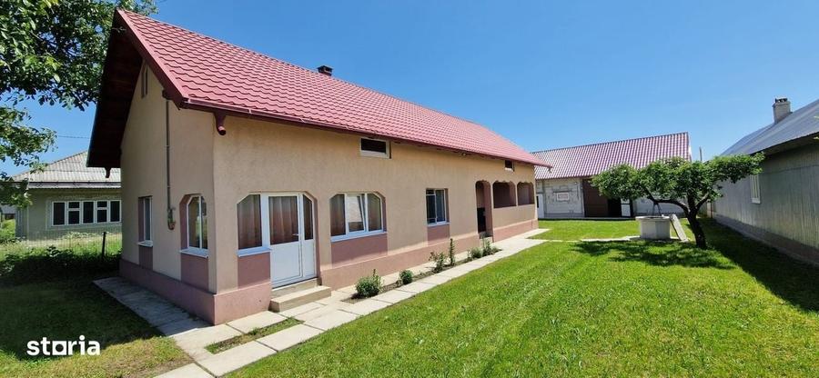 Casă cu 3 camere în Bogdănești