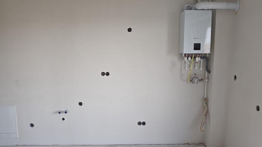 Apartament cu 3 camere semidecomandat în Apahida