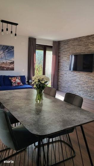 Casă cu 3 camere cu Teren 250 Mp în Central
