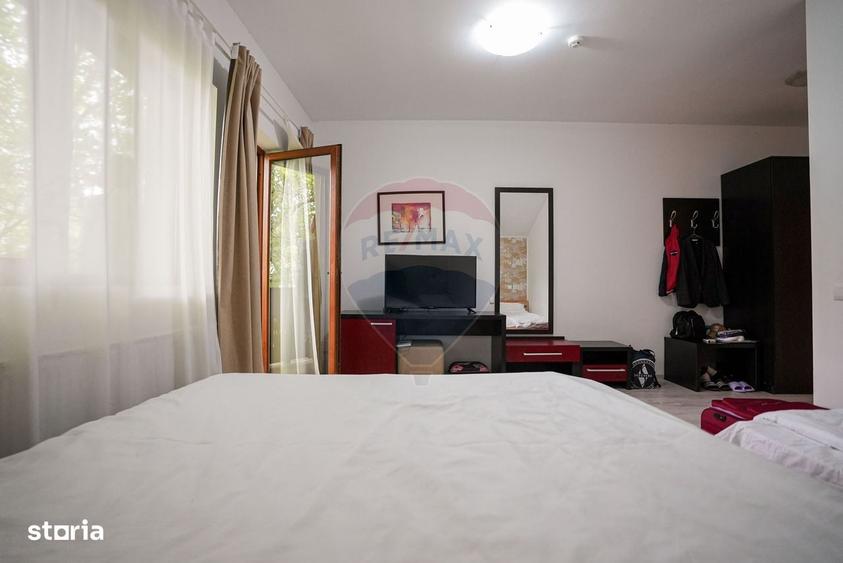 Spațiu comercial, de 860 mp, în Central