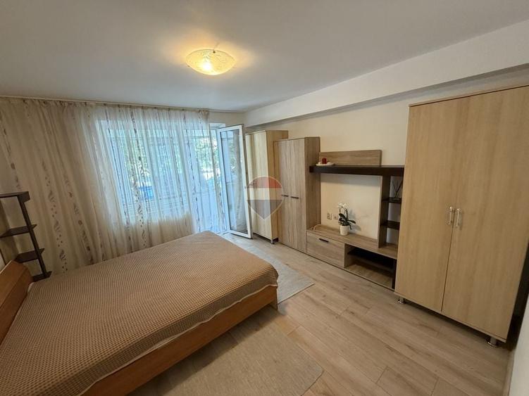Apartament cu 2 camere decomandat în Ultracentral