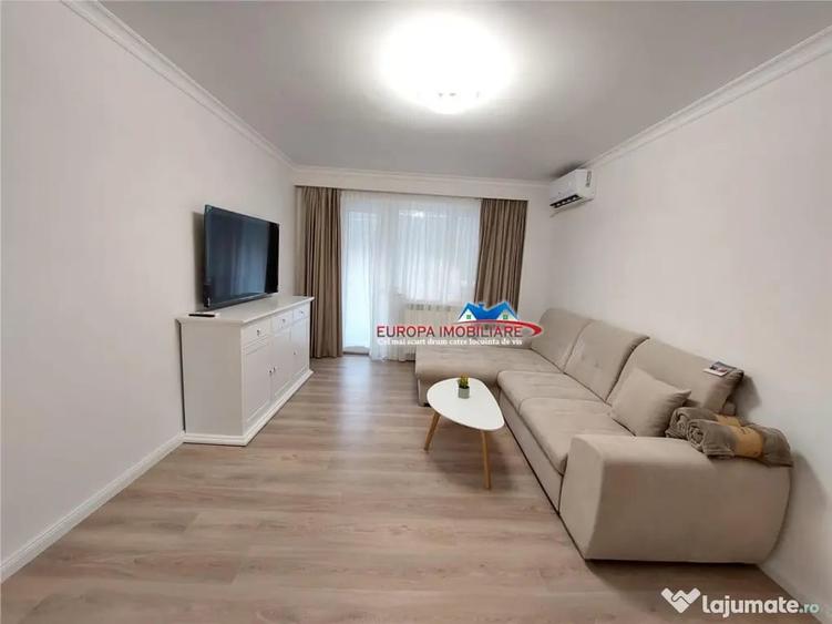 Apartament cu 2 camere semidecomandat în Ultracentral