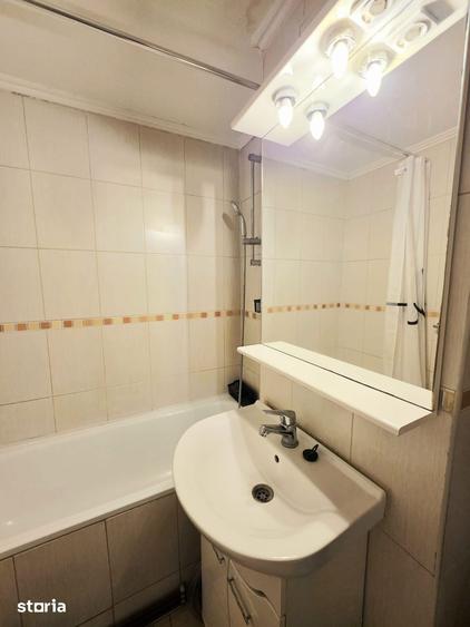 Apartament cu 2 camere decomandat în Nicolina