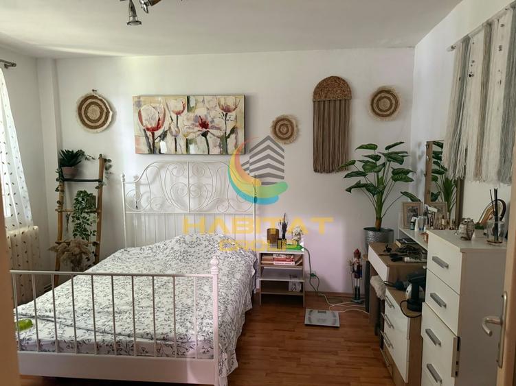 Apartament cu 3 camere decomandat, mobilat în Brâncoveanu