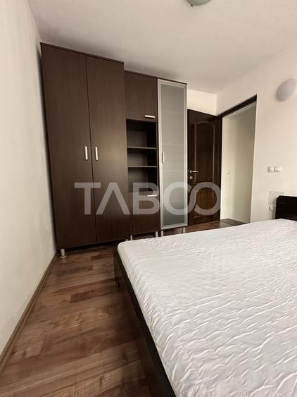 Apartament cu 5 camere semidecomandat, mobilat în Lazaret