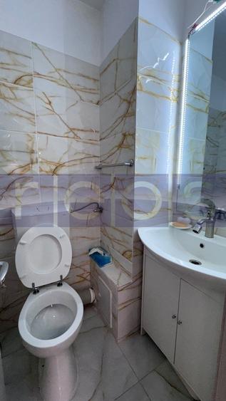 Apartament cu 3 camere decomandat în Decebal