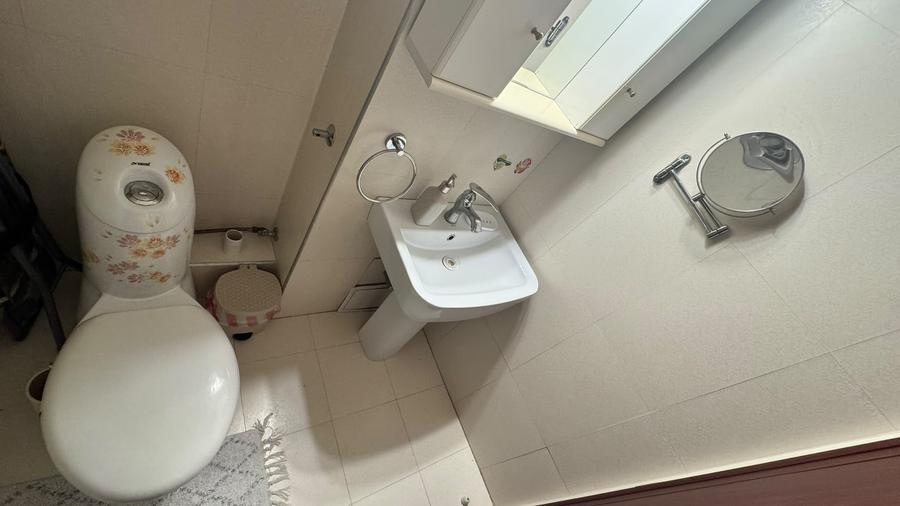 Apartament cu 3 camere decomandat în Decebal