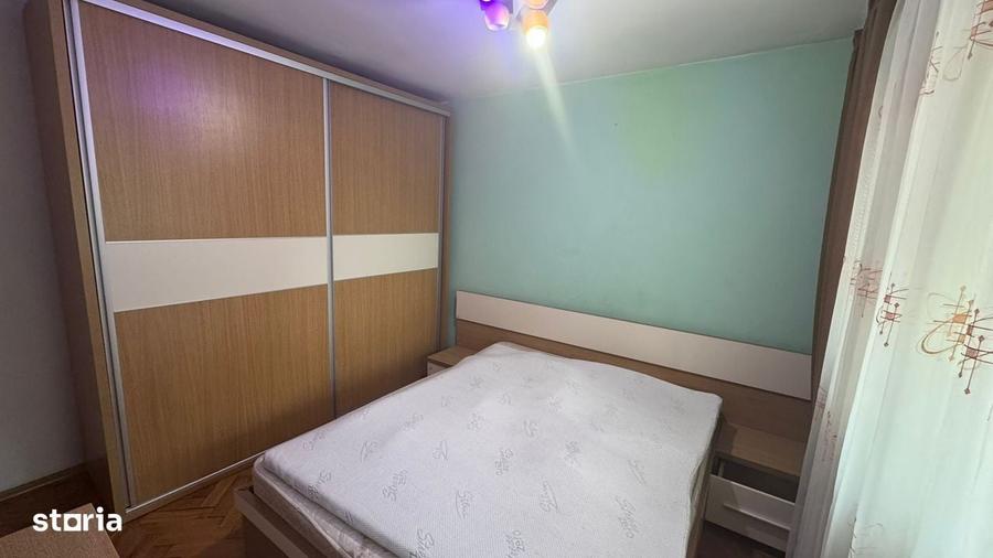 Apartament cu 3 camere decomandat în Dacia