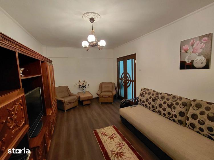Apartament cu 3 camere decomandat în Ultracentral