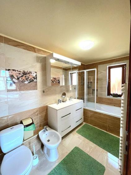 Casă cu 4 camere cu Teren 300 Mp în Sânmartin