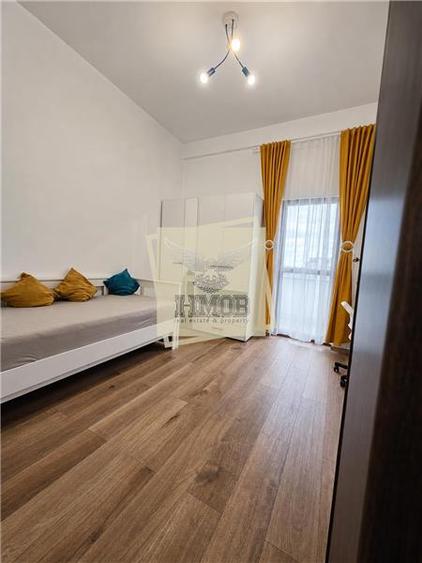 Apartament cu 4 camere decomandat, mobilat în Exterior Sud