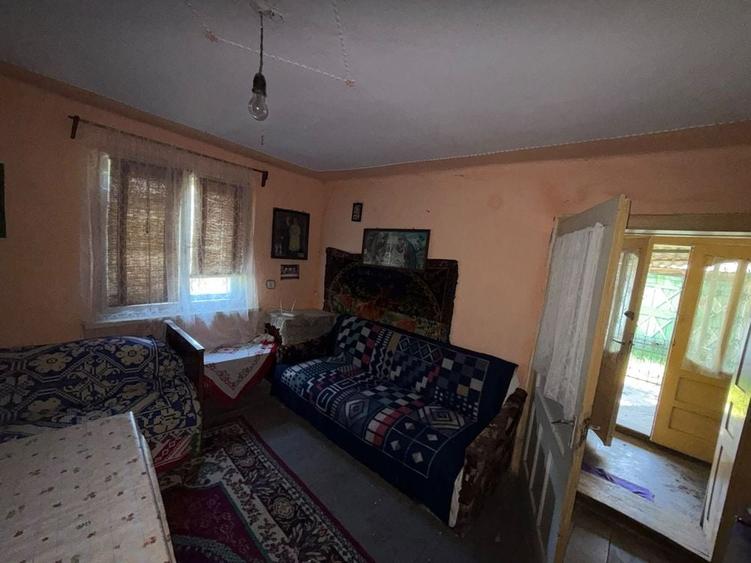 Casă cu 2 camere în Stremț
