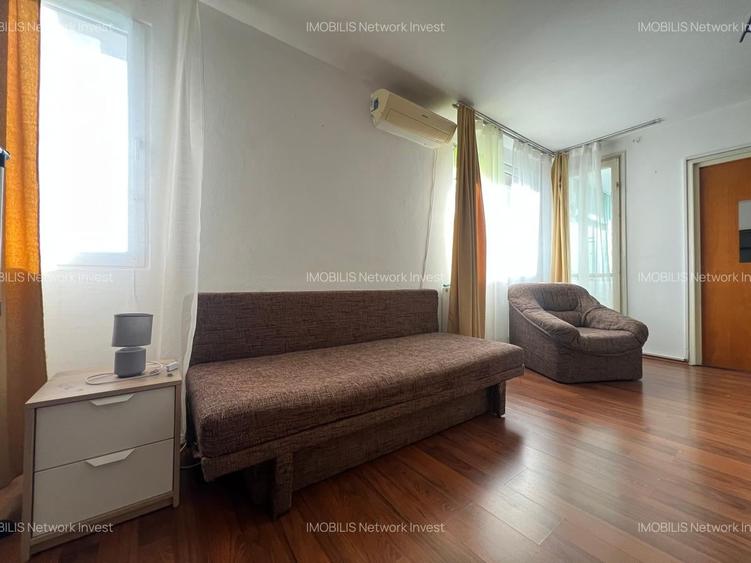 Apartament cu 2 camere decomandat în Titan