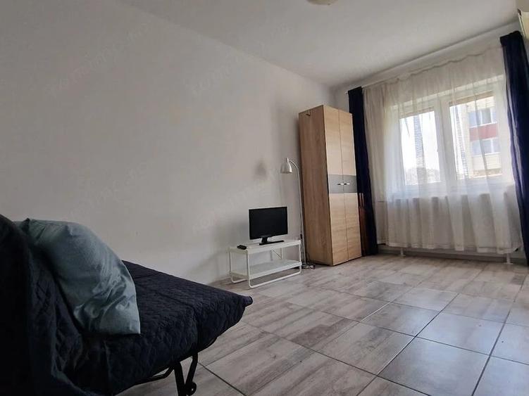 Garsonieră semidecomandată în Tineretului