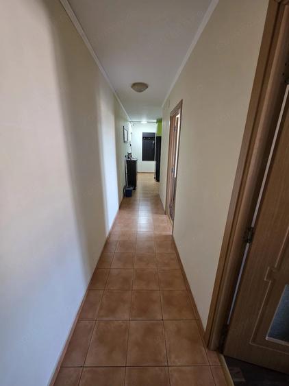 Apartament cu 2 camere semidecomandat în Șagului