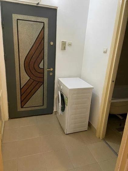 Garsonieră decomandată, mobilată în Circumvalațiunii