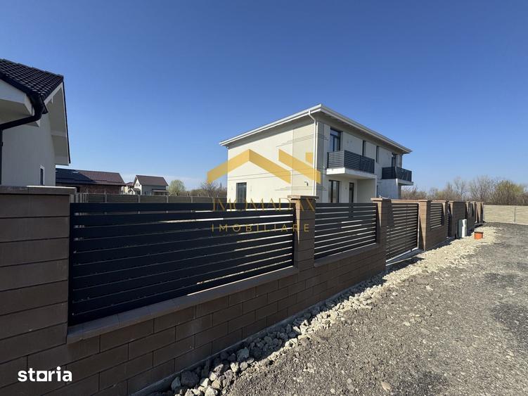 Casă cu 4 camere cu Teren 265 Mp în Sânmihaiu Român