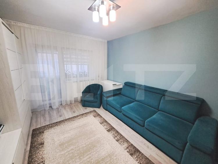 Apartament cu 2 camere decomandat, mobilat în Noua