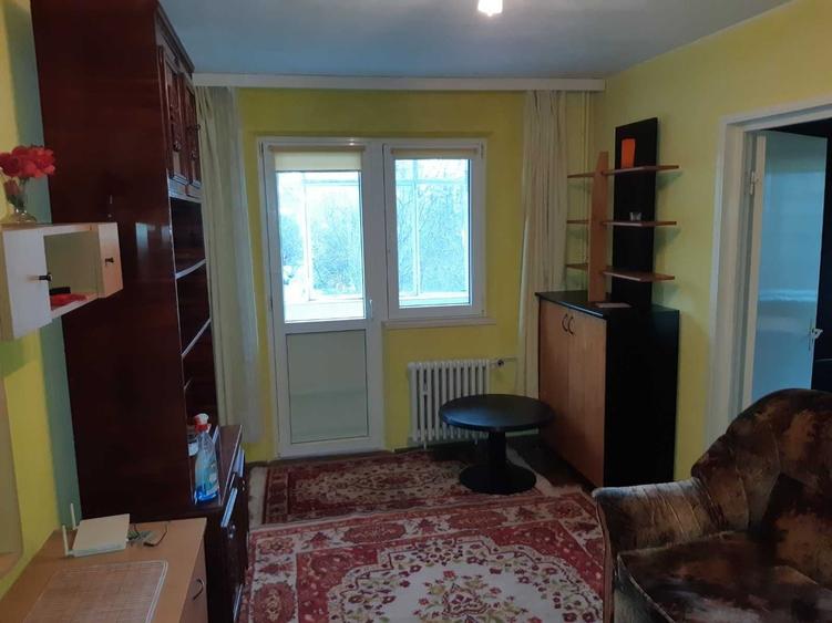Apartament cu 2 camere semidecomandat în Tomis Nord