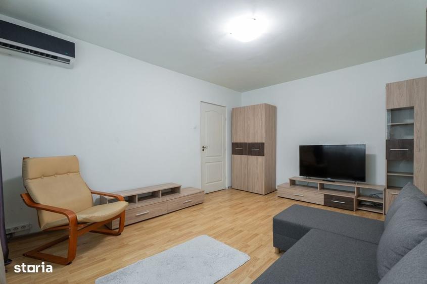 Apartament cu 2 camere nedecomandat în Podu Roș