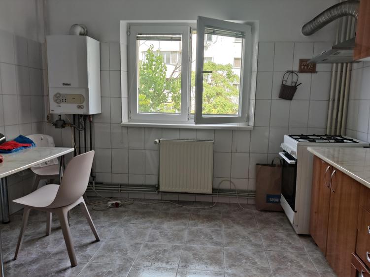 Apartament cu 2 camere decomandat în Nerva Traian