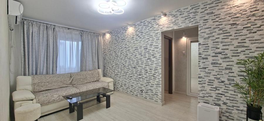 Apartament cu 2 camere semidecomandat în Micro 40