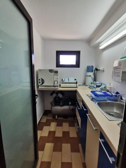 Spațiu comercial, de 65 mp, în Central