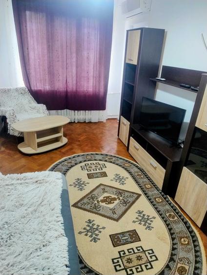 Apartament cu 2 camere nedecomandat, mobilat în Brotăcei