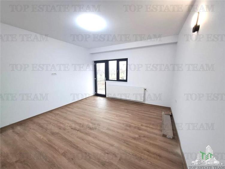 Casă individuală cu 6 camere cu Canalizare în Moara Vlăsiei