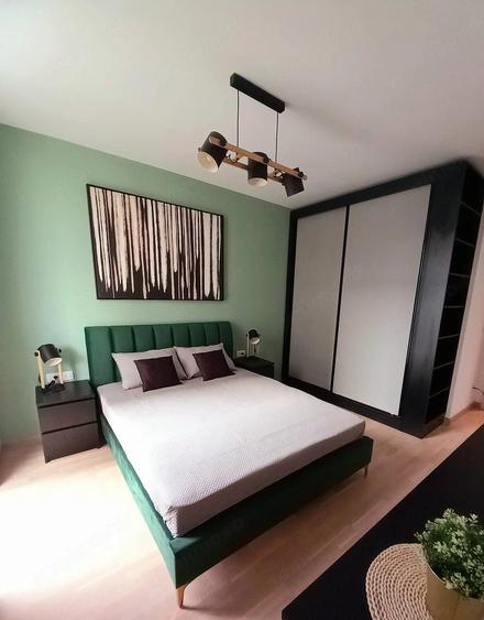 Apartament cu 2 camere decomandat în Take Ionescu