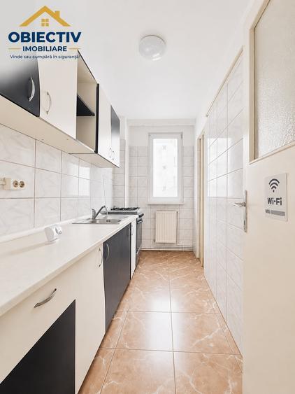 Apartament cu 3 camere decomandat în Dărmănești