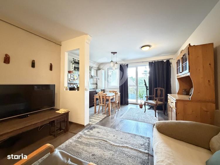 Apartament cu 3 camere decomandat în Central