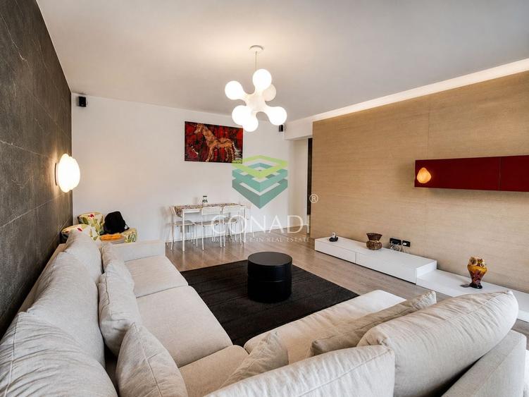 Apartament cu 3 camere decomandat, mobilat în Dacia