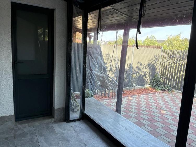 Casa de vanzare in Bragadiru 3 camere, 2 bai, mobilata complet, gata de mutare Pret: 145.000 negociabil - 8
