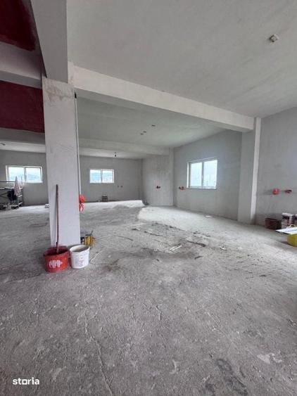 Spațiu comercial, de 240 mp, în Vicovu de Sus